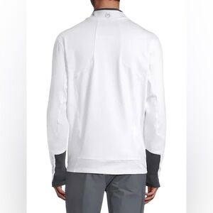 Greyson sequoia full sip
Color 100-arctic (white and black)
Size L